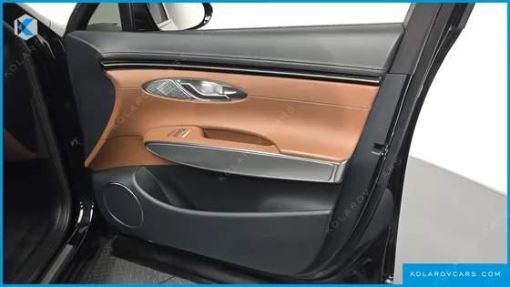 GENESIS GV70 2.5T GASOLINE 2WD