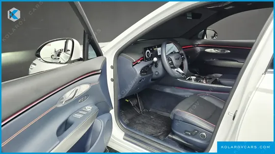 GENESIS GV70 2.5T GASOLINE 2WD