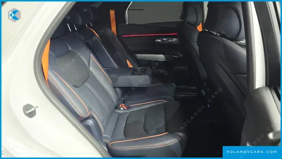 GENESIS GV70 2.5T GASOLINE 2WD