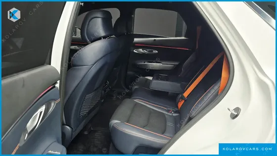 GENESIS GV70 2.5T GASOLINE 2WD