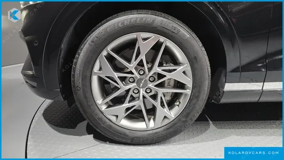 GENESIS GV70 2.5T GASOLINE 2WD