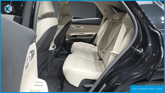 GENESIS GV70 2.5T GASOLINE 2WD