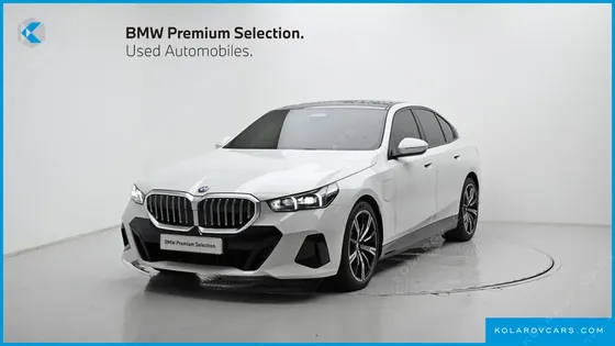 BMW 5 SERIES 530E M SPORT