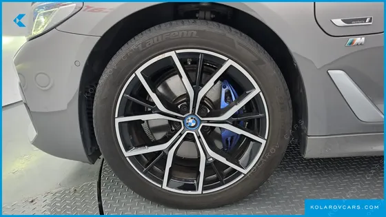 BMW 5 SERIES 530E M SPORT