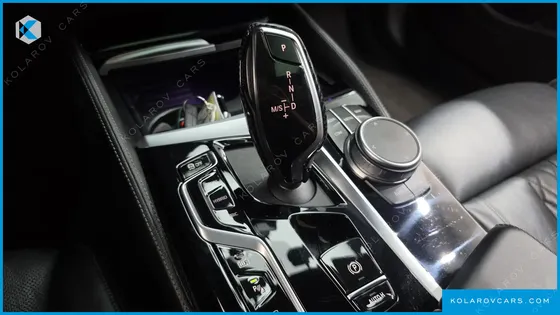 BMW 5 SERIES 530E M SPORT