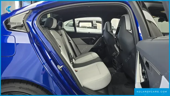BMW M5 M5 SEDAN