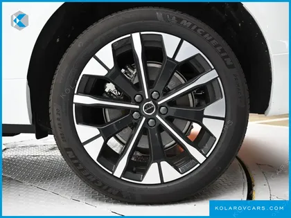 VOLVO XC60 T8 ULTRA BRIGHT