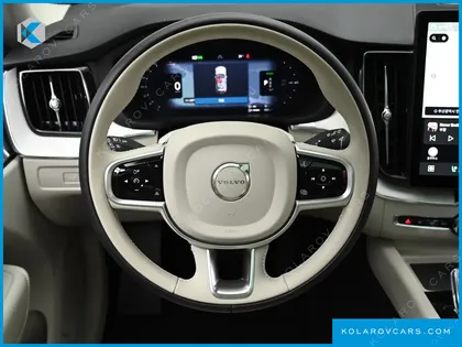 VOLVO XC60 T8 ULTRA BRIGHT