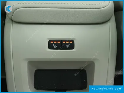 VOLVO XC60 T8 ULTRA BRIGHT