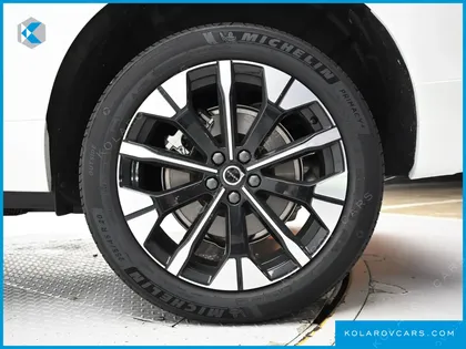VOLVO XC60 T8 ULTRA BRIGHT