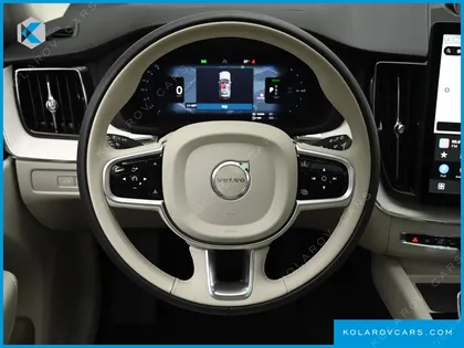 VOLVO XC60 T8 ULTRA BRIGHT