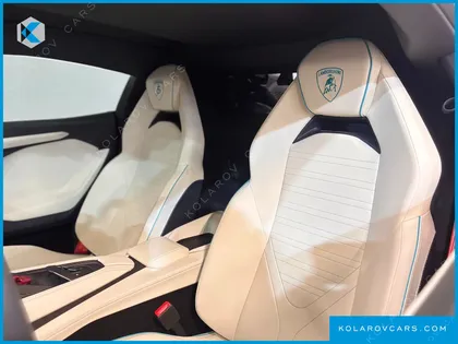 LAMBORGHINI REVUELTO 6.5 V12