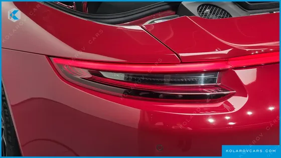 PORSCHE 911 CARRERA 4 GTS CABRIOLET