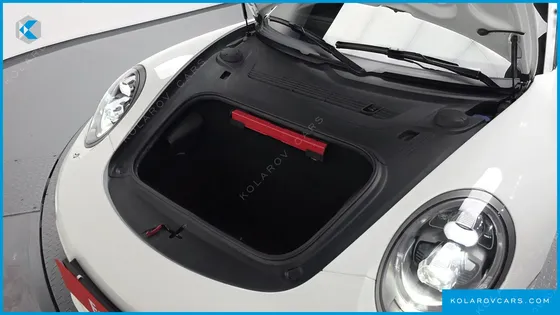 PORSCHE 911 CARRERA 4S
