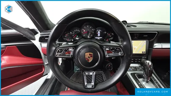 PORSCHE 911 CARRERA 4S