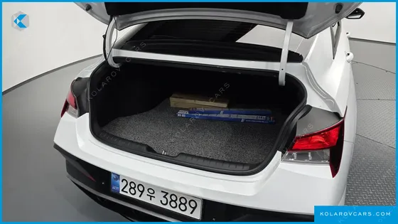 HYUNDAI ELANTRA (AVANTE) 1.6