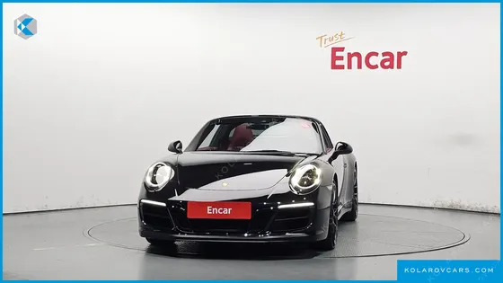 PORSCHE 911 TARGA 4 GTS