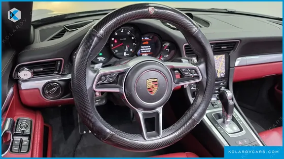 PORSCHE 911 CARRERA 4 CABRIOLET