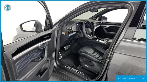 VOLKSWAGEN TOUAREG 3.0 TDI R-LINE