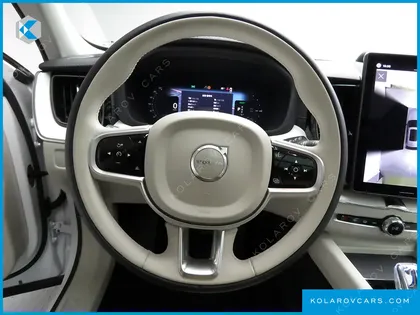 VOLVO XC60 T8 ULTRA BRIGHT