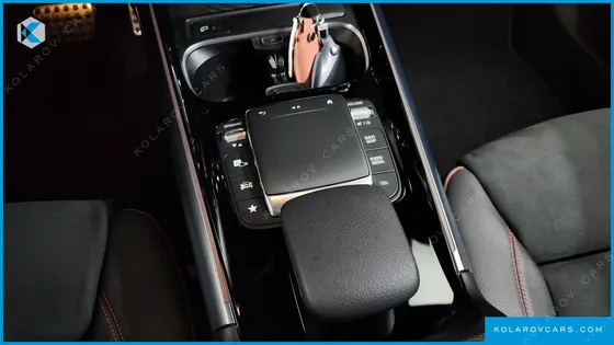 MERCEDES GLA-CLASS GLA250 4MATIC