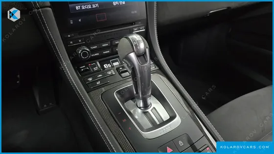 PORSCHE 718 4.0 GT4