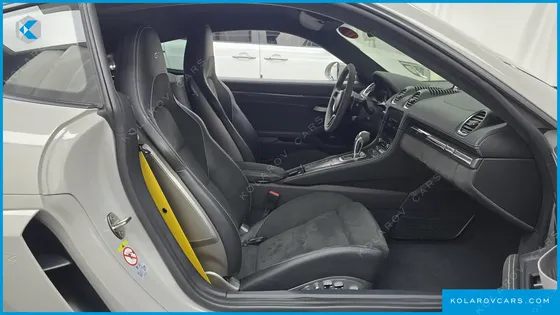 PORSCHE 718 4.0 GT4