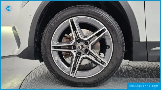 MERCEDES GLA-CLASS GLA250 4MATIC