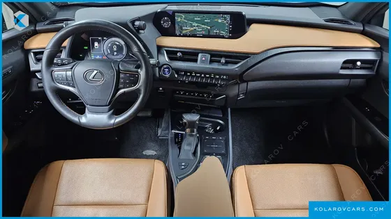 LEXUS UX 2.0 AWD