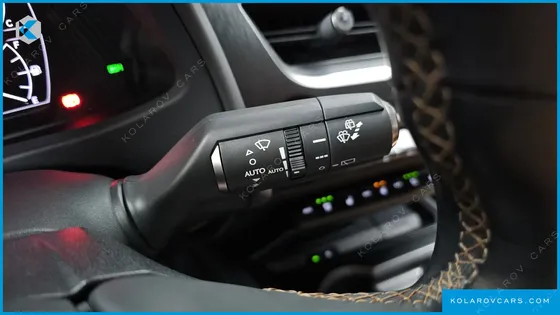 LEXUS UX 2.0 AWD