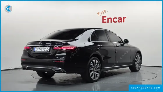 MERCEDES E-CLASS E300E 4MATIC EXCLUSIVE
