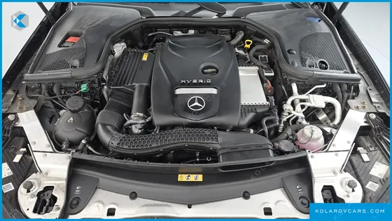 MERCEDES E-CLASS E300E 4MATIC EXCLUSIVE