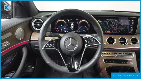 MERCEDES E-CLASS E300E 4MATIC EXCLUSIVE