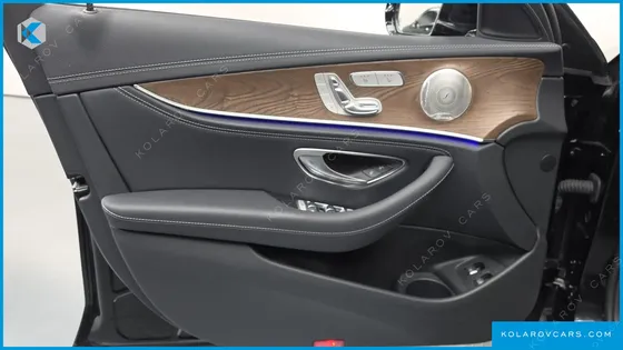 MERCEDES E-CLASS E300E 4MATIC EXCLUSIVE