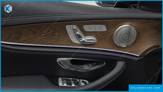 MERCEDES E-CLASS E300E 4MATIC EXCLUSIVE