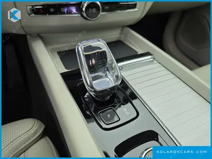 VOLVO XC60 T8 ULTRA BRIGHT