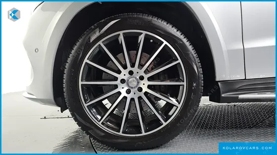 MERCEDES GLS-CLASS GLS500 4MATIC