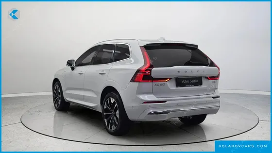 VOLVO XC60 T8 ULTRA BRIGHT