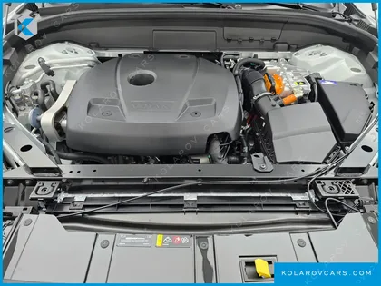 VOLVO XC60 T8 ULTRA BRIGHT