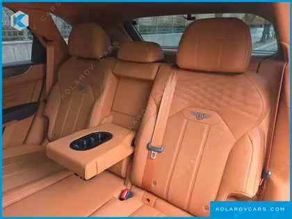 BENTLEY BENTAYGA 4.0 V8 AZURE