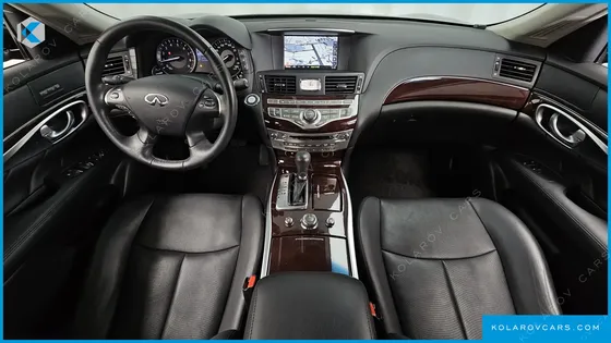 INFINITY Q70 3.7 STYLE