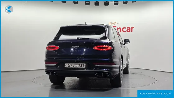 BENTLEY BENTAYGA 4.0 V8