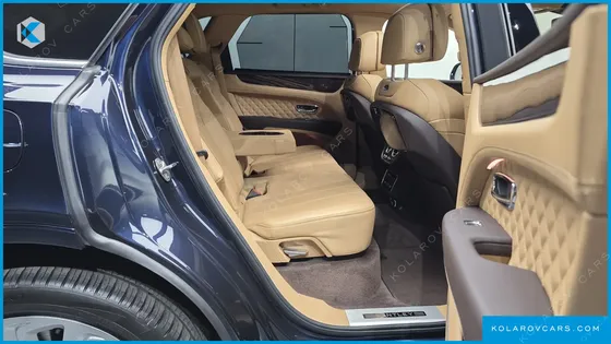 BENTLEY BENTAYGA 4.0 V8