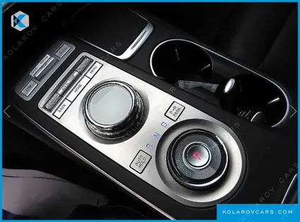 GENESIS GV70 E-AWD