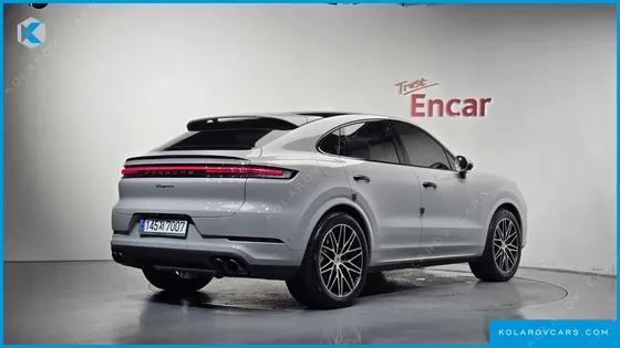 PORSCHE CAYENNE 3.0 E-HYBRID COUPE