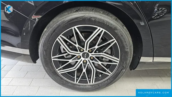 GENESIS G90 GASOLINE 3.5 TURBO AWD