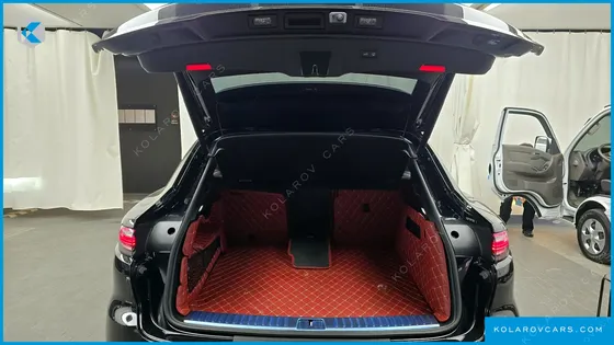 PORSCHE CAYENNE 3.0 COUPE PLATINUM EDITION