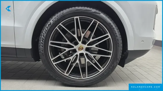 PORSCHE CAYENNE 3.0