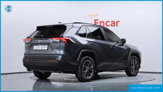 TOYOTA RAV4 2.5 2WD HYBRID XLE