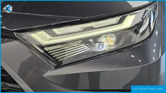 TOYOTA RAV4 2.5 2WD HYBRID XLE